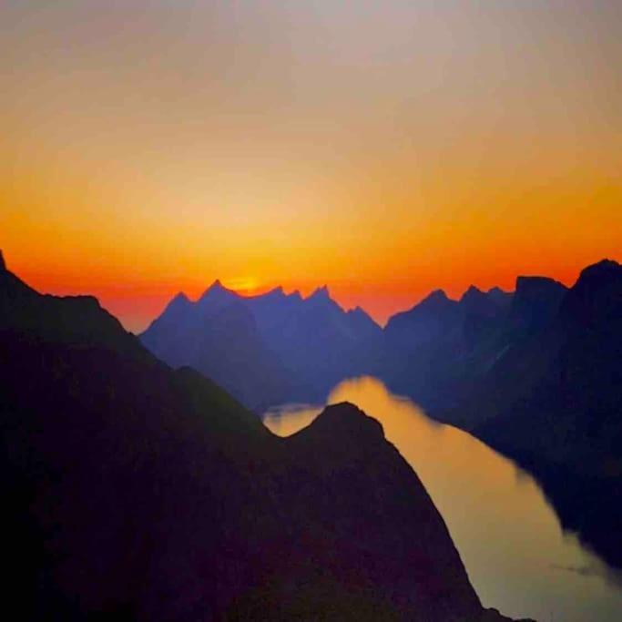 Close To Sea, Central, Rent A Boat, Mountain Hike, Wifi, Free Parking Haug Екстер'єр фото