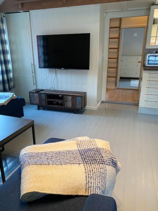 Close To Sea, Central, Rent A Boat, Mountain Hike, Wifi, Free Parking Haug Екстер'єр фото